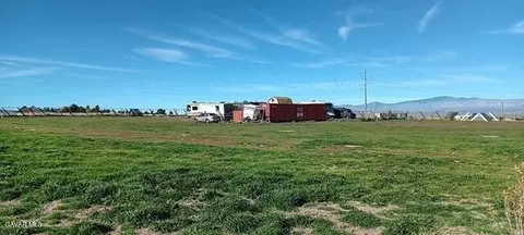 Ave K2 W, Lancaster, CA 93536