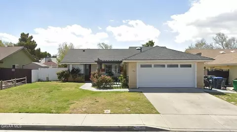 1608 Lobo Ct, Lancaster, CA 93535