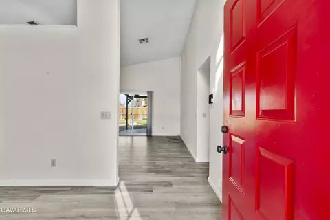 Entry Way - 1607 Norberry St E, Lancaster, CA 93535 photo 1 of 1