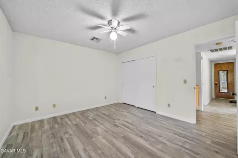 Bedroom - 1607 Norberry St E, Lancaster, CA 93535 photo 7 of 7