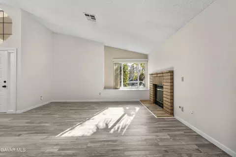 Living - 1607 Norberry St E, Lancaster, CA 93535 photo 2 of 5