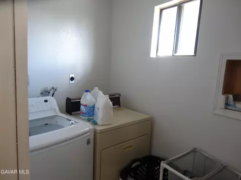 Other - 9425 Tanganda Rd, Tehachapi, CA 93561 photo 5 of 7