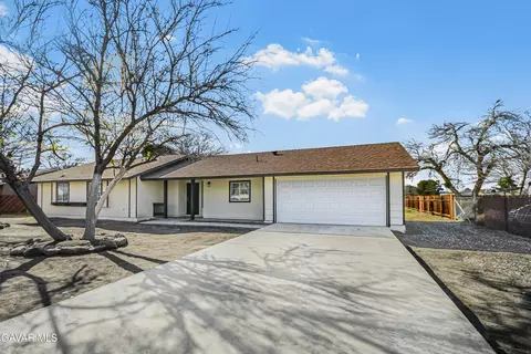 40523 172nd St, Lancaster, CA 93535