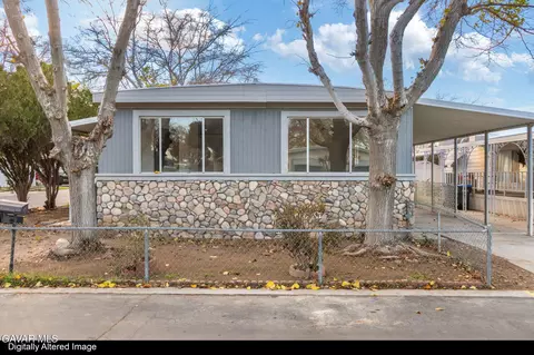 43850 20th St E #226, Lancaster, CA 93535