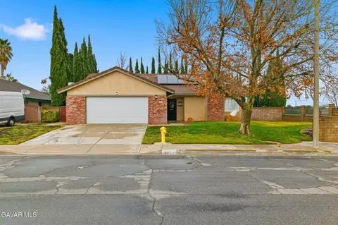 5003 Ave L 3 W, Lancaster, CA 93536