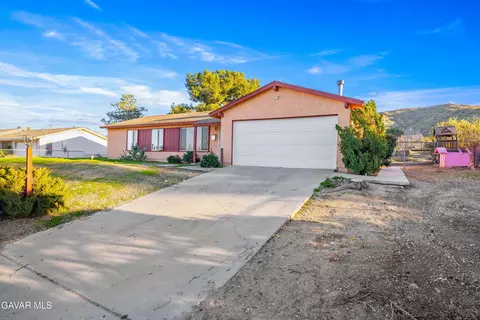 Other - 40020 E 176th St, Palmdale, CA 93591 photo 1 of 5