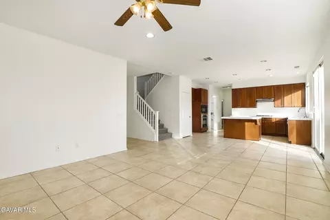 1604 Ave J2 E, Lancaster, CA 93535 photo 12
