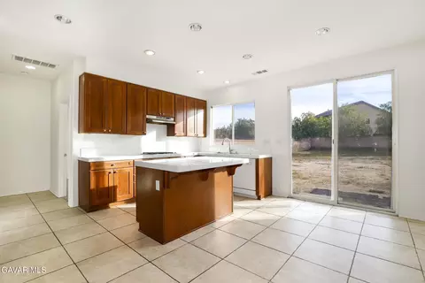 1604 Ave J2 E, Lancaster, CA 93535 photo 14