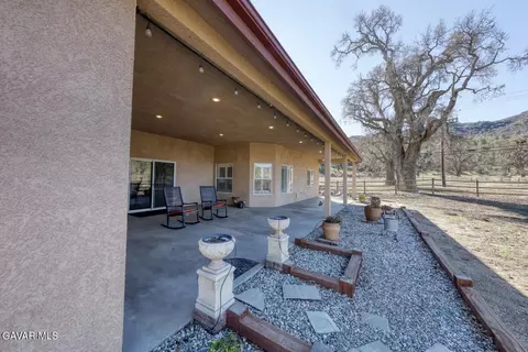 23001 Lakeview Dr, Tehachapi, CA 93561 photo 48
