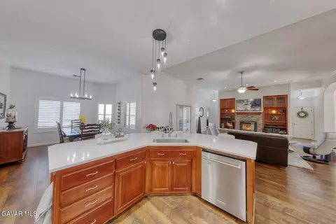 23001 Lakeview Dr, Tehachapi, CA 93561 photo 13