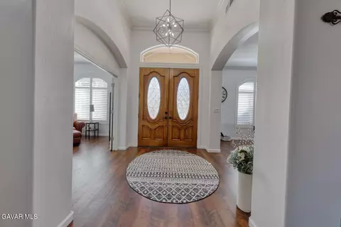23001 Lakeview Dr, Tehachapi, CA 93561 photo 4