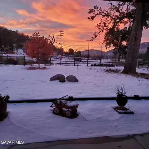 23001 Lakeview Dr, Tehachapi, CA 93561 photo 55
