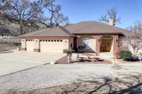 23001 Lakeview Dr, Tehachapi, CA 93561 photo 53
