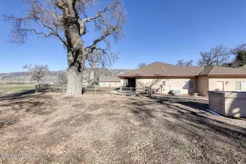 23001 Lakeview Dr, Tehachapi, CA 93561 photo 49