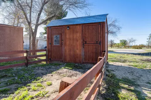 Other - 17216 E Ave T, Llano, CA 93544 photo 6 of 9