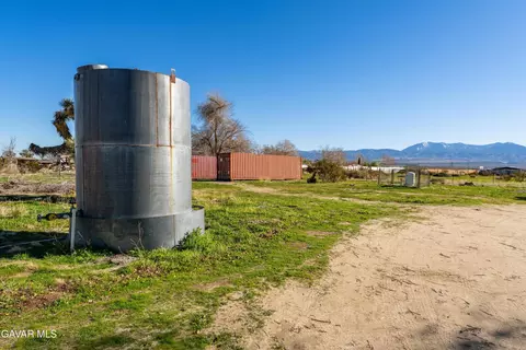 Other - 17216 E Ave T, Llano, CA 93544 photo 7 of 9