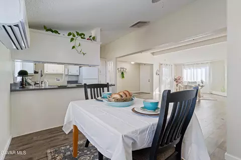 Dining - 17216 E Ave T, Llano, CA 93544 photo 2 of 2