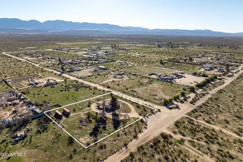 View/Area - 17216 E Ave T, Llano, CA 93544 photo 8 of 8