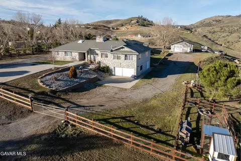 Other - 20102 Pine Ridge Dr, Tehachapi, CA 93561 photo 15 of 16