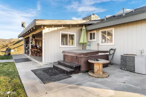 Other - 20102 Pine Ridge Dr, Tehachapi, CA 93561 photo 7 of 16