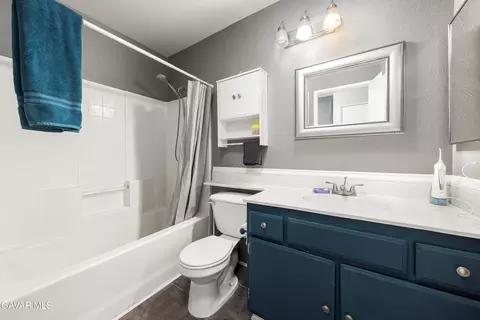 Bath - 45728 Balmoral Ct, Lancaster, CA 93534 photo 1 of 2