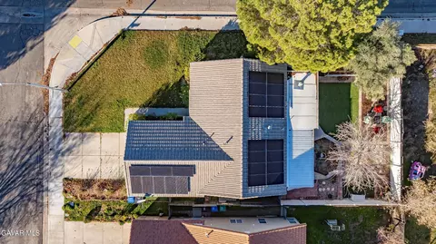 View/Area - 45728 Balmoral Ct, Lancaster, CA 93534 photo 4 of 5