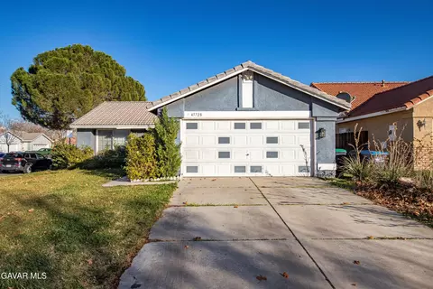 Exterior - 45728 Balmoral Ct, Lancaster, CA 93534 photo 2 of 14