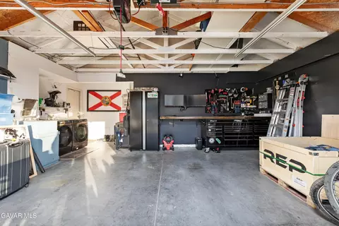 Other - 45728 Balmoral Ct, Lancaster, CA 93534 photo 5 of 10