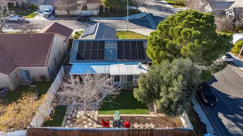 View/Area - 45728 Balmoral Ct, Lancaster, CA 93534 photo 3 of 5