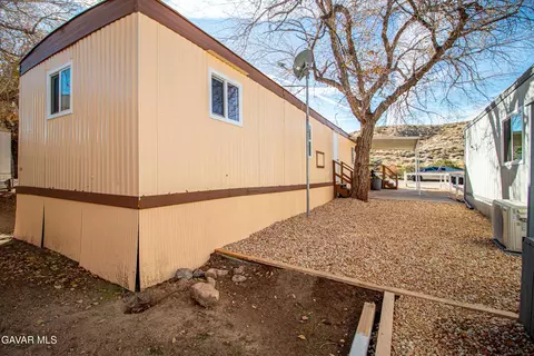 34220 Cheseboro Rd #7, Palmdale, CA 93552