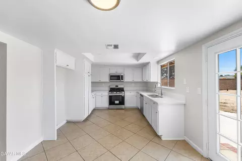 716 Avenue J5 E, Lancaster, CA 93535 photo 10