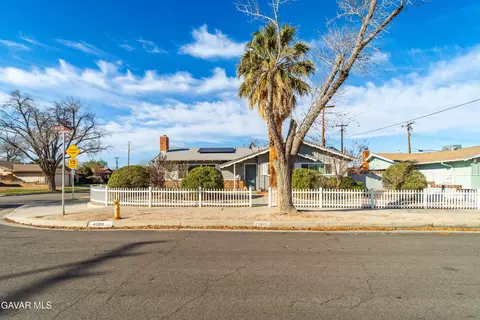 Other - 43819 Elm Ave, Lancaster, CA 93534 photo 1 of 6
