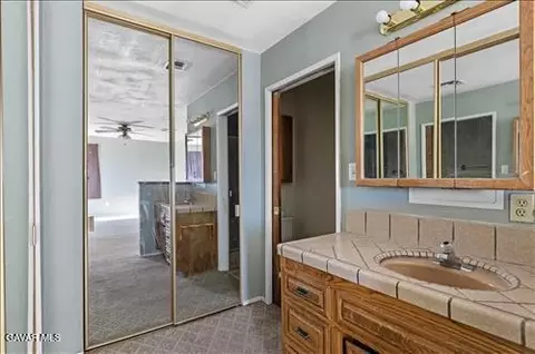 Bath - 21101 Angel St, Tehachapi, CA 93561 photo 2 of 2