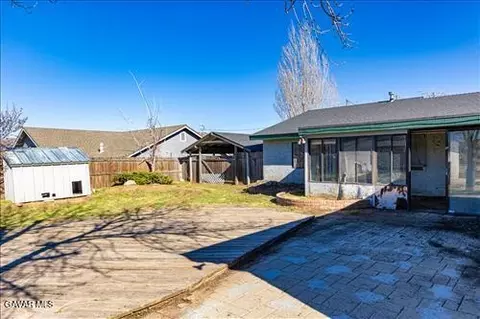 Exterior - 21101 Angel St, Tehachapi, CA 93561 photo 5 of 7