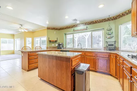 Kitchen - 5764 Fox Ct, Quartz Hill, CA 93536 photo 4 of 4