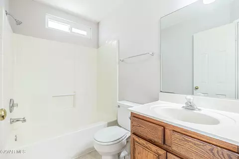 Bath - 5764 Fox Ct, Quartz Hill, CA 93536 photo 3 of 4