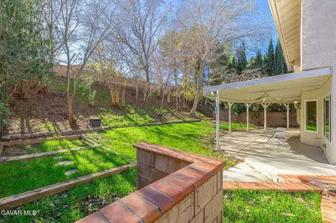Exterior - 5764 Fox Ct, Quartz Hill, CA 93536 photo 9 of 10