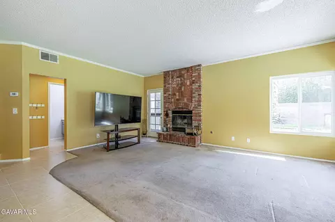 Living - 5764 Fox Ct, Quartz Hill, CA 93536 photo 6 of 7