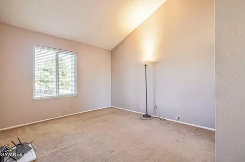 Bedroom - 5764 Fox Ct, Quartz Hill, CA 93536 photo 6 of 10