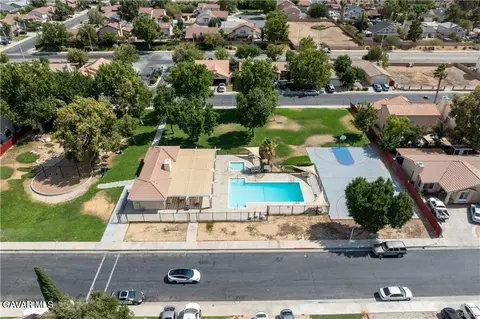 2309 Gregory Ave, Palmdale, CA 93550 photo 26