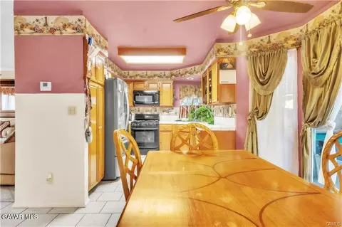 2309 Gregory Ave, Palmdale, CA 93550 photo 8