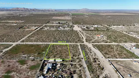 170 East Avenue T 4 # T4, Palmdale, CA 93591 photo 4