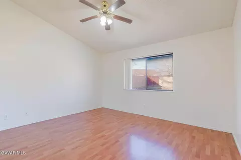 Living - 38143 42nd St, Palmdale, CA 93552 photo 3 of 3