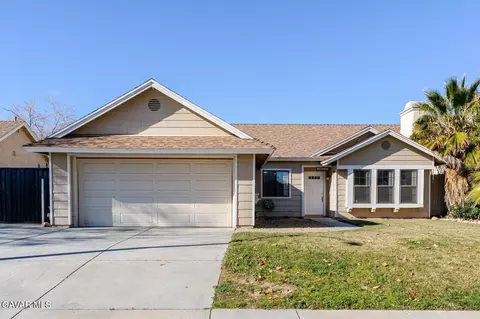 Exterior - 38143 42nd St, Palmdale, CA 93552 photo 1 of 1