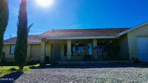 9640 Avenue R E, Littlerock, CA 93543
