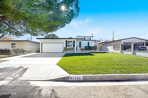1826 Avenue Q12 Ave E, Palmdale, CA 93550
