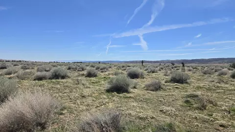 Ave E, Fairmont, CA 93536 photo 8