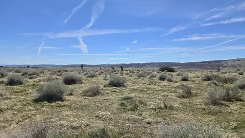 Ave E, Fairmont, CA 93536 photo 9