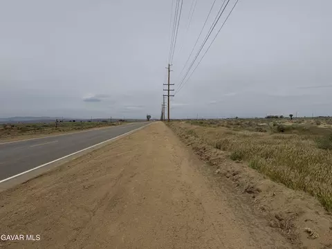 90 Th St E Ave F-12, Lancaster, CA 93535