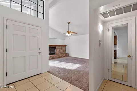 22230 Bogie St, Tehachapi, CA 93561 photo 5